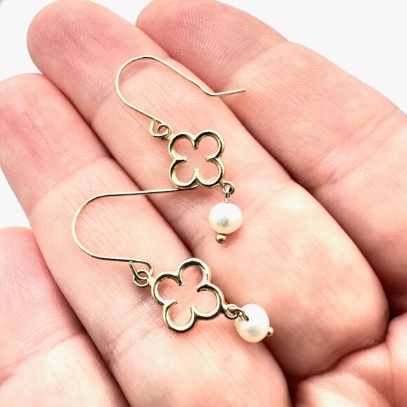 Estate 14K Yellow Gold Womens Earrings Quatrefoil Pearl Chandelier Pierced - Picture 3 of 5